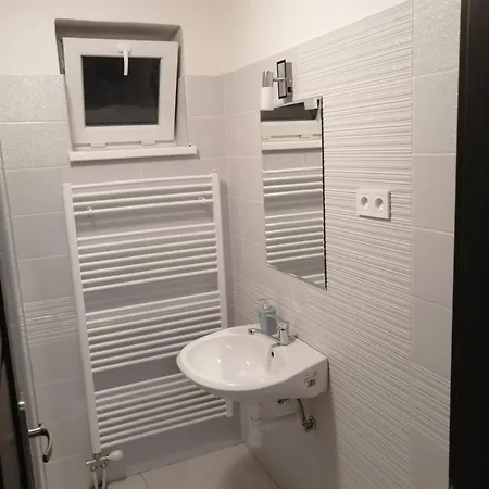 Apartment Silver *