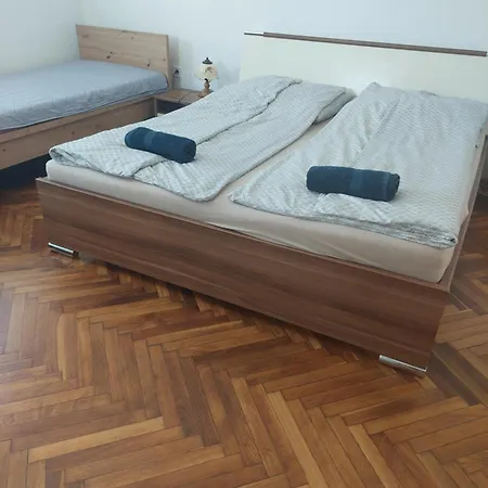 Silver Apartment